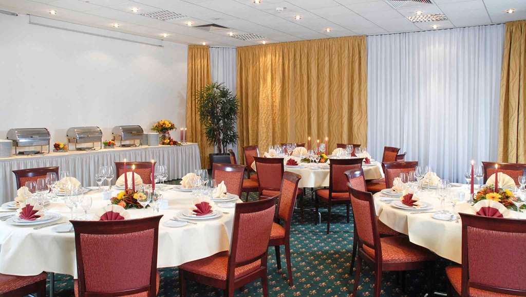 Golden Tulip Bielefeld City Restaurant photo